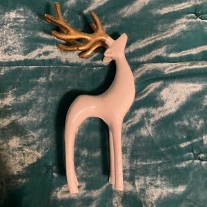 Reindeer Christmas decor